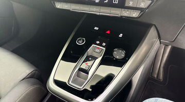 2024 Audi 45 Sport Auto 5-door 82kWh (White) - Image: 16