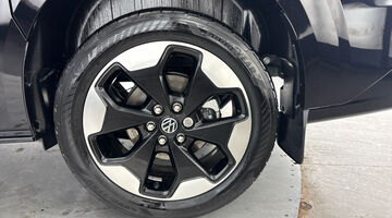 2026 Volkswagen 2.0 TDI T3Commerce Pro Kombi SWB Euro 6 5-door (Black) - Image: 38
