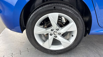 2023 Škoda TSI ACT SE Drive Euro 6 5-door (Blue) - Image: 28