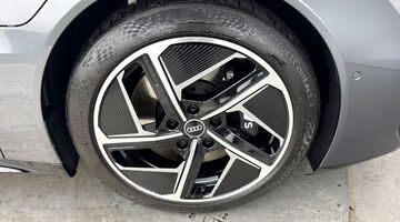 2026 Audi 105kWh Auto quattro 4-door (Grey) - Image: 5
