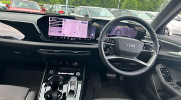 2026 Audi Technik e-hybrid quattro 299 PS S tronic (White) - Image: 8