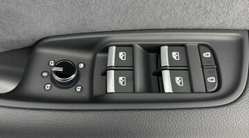 2026 Audi 3.0 e-hybrid V6 22kWh Black Edition Tiptronic quattro Euro 6 5-door (Blue) - Image: 23