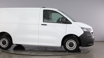 2025 Volkswagen 2.0 TDI T3Commerce Auto FWD SWB Euro 6 5-door (White) - Image: 4