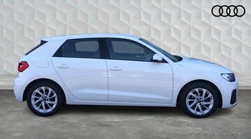 2023 Audi 1.0 TFSI 25 Sport Sportback S Tronic Euro 6 5-door (White) - Image: 4