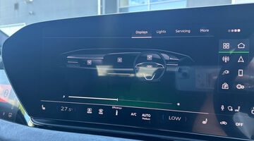 2025 Audi Avant Edition 1 e-tron 210,00 kW (White) - Image: 36