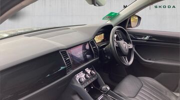 2019 Škoda 2.0 TDI Laurin & Klement DSG 4WD Euro 6 5-door (7 Seat) (Black) - Image: 2