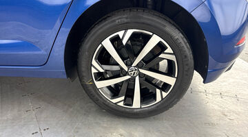 2024 Volkswagen 1.0 TSI Match Euro 6 5-door (Blue) - Image: 32