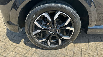 2024 Ford 1.0T EcoBoost MHEV ST-Line X Euro 6 5-door (Black) - Image: 26