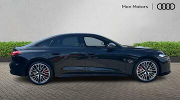 2026 Audi Saloon Vorsprung TFSI 367 PS S tronic (Black) - Image: 4