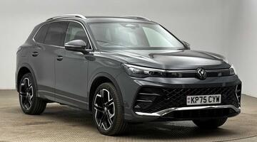 2025 Volkswagen TSI eHybrid 19.7kWh R-Line DSG Euro 6 5-door (Grey) - Image: 1
