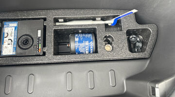 2026 Volvo Single Motor Extended Range 82kWh Plus Black Edition Auto 5-door (Blue) - Image: 26
