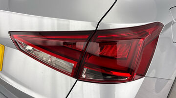 2023 SEAT 1.0 TSI XPERIENCE Lux Euro 6 5-door (Silver) - Image: 28