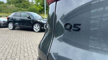 2026 Audi 2.0 TDI S line S Tronic quattro Euro 6 5-door (Grey) - Image: 18