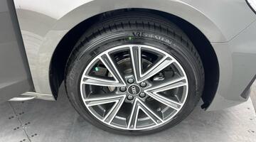 2026 Audi Sportback S line 30 TFSI 116 PS S tronic (Grey) - Image: 5