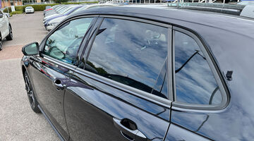 2026 Volkswagen 1.0 TSI Black Edition DSG Euro 6 5-door (Black) - Image: 34