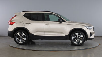 2023 Volvo 2.0 B4 MHEV Ultimate DCT Auto Euro 6 5-door (Bright Dusk) - Image: 4