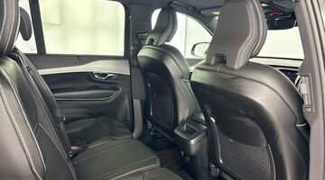 2022 Volvo 2.0 B5 MHEV R-Design Auto 4WD Euro 6 5-door (Black) - Image: 10