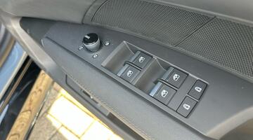 2026 Audi 105kWh Auto quattro 4-door (Grey) - Image: 17