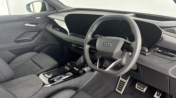 2026 Audi 100kWh Performance Black Edition Auto 5-door (Blue) - Image: 6