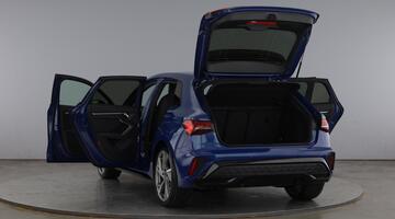 2026 Audi Sportback Black Edition TFSI 150 PS S tronic (Blue) - Image: 11