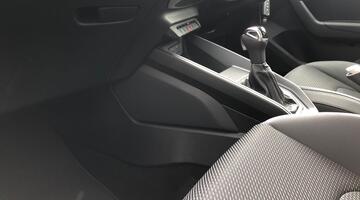 2026 Audi Sportback Black Edition 30 TFSI 116 PS S tronic (Red) - Image: 51