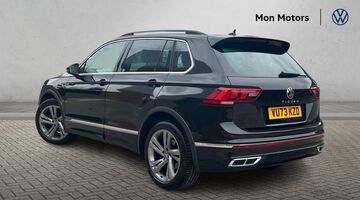 2023 Volkswagen TSI R-Line Edition DSG Euro 6 5-door (Black) - Image: 3
