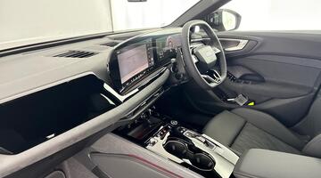 2026 Audi Saloon Black Edition e-hybrid quattro 299 PS S tronic (Red) - Image: 2