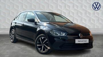 2024 Volkswagen 1.0 TSI Match Euro 6 5-door (Black) - Image: 1