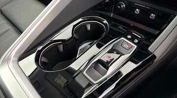 2025 Audi 2.0 TDI Sport S Tronic quattro Euro 6 5-door (Black) - Image: 25