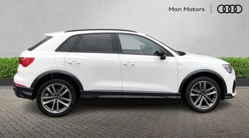 2022 Audi TFSI CoD 35 Black Edition S Tronic Euro 6 5-door (White) - Image: 4