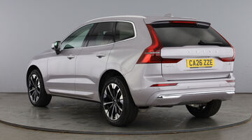 2026 Volvo 2.0 B5 MHEV Ultra Bright Auto Euro 6 5-door (Silver) - Image: 3