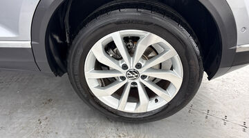 2025 Volkswagen TSI Style Euro 6 5-door (Silver) - Image: 33