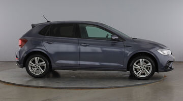 2024 Volkswagen 1.0 TSI R-Line DSG Euro 6 5-door (Grey) - Image: 4