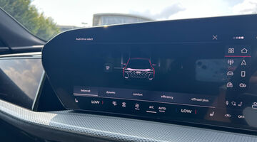 2025 Audi 2.0 TFSI Edition 1 S Tronic quattro Euro 6 5-door (Blue) - Image: 40