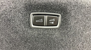 2026 Audi 105kWh Auto quattro 4-door (Grey) - Image: 35