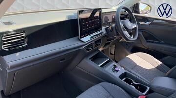 2026 Volkswagen ETSI MHEV Match DSG Euro 6 5-door (Black) - Image: 2