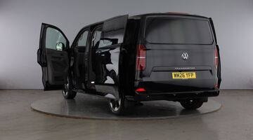 2026 Volkswagen 2.0 TDI T3Commerce Pro Kombi SWB Euro 6 5-door (Black) - Image: 11