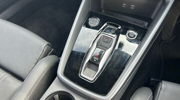 2026 Audi TFSI 35 Black Edition S Tronic Euro 6 4-door (Black) - Image: 29