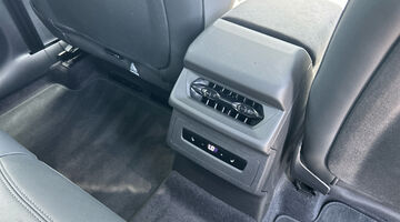 2026 Audi 100kWh Black Edition Auto quattro 5-door (Grey) - Image: 9