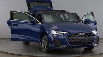2026 Audi Sportback S line TFSI e 204 PS S tronic (Blue) - Image: 9