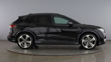 2026 Audi 45 Black Edition Auto 5-door 82kWh (Black) - Image: 4