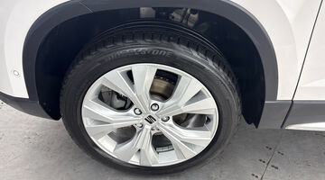 2023 SEAT TSI EVO XPERIENCE DSG Euro 6 5-door (White) - Image: 35