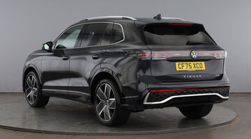 2026 Volkswagen ETSI 150 R-Line 5-door DSG (Grey) - Image: 3