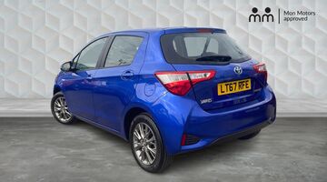 2017 Toyota VVT-h Icon E-CVT Euro 6 5-door (Blue) - Image: 3