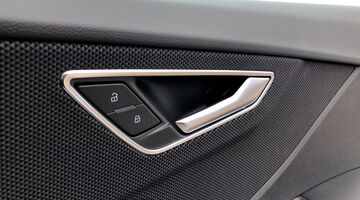 2026 Audi 1.0 TFSI 30 S line Euro 6 5-door (Blue) - Image: 22