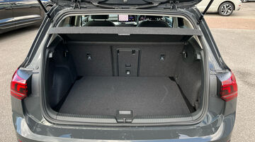 2026 Volkswagen ETSI MHEV Match DSG Euro 6 5-door (Grey) - Image: 11