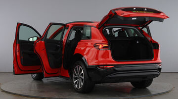 2024 Audi 100kWh Sport Auto quattro 5-door (Red) - Image: 11