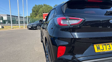 2023 Ford 1.0T EcoBoost MHEV ST DCT Euro 6 5-door (Black) - Image: 18