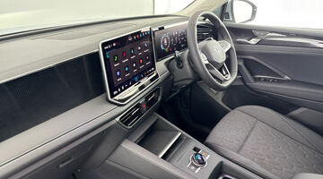 2026 Volkswagen ETSI MHEV Match DSG Euro 6 5-door (Silver) - Image: 2