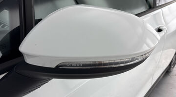 2023 Volkswagen TSI R-Line Euro 6 5-door (White) - Image: 35